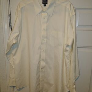 Jos A Bank Traveler's Collection Long Sleeve Button Up Shirt Men's sz 17-36.